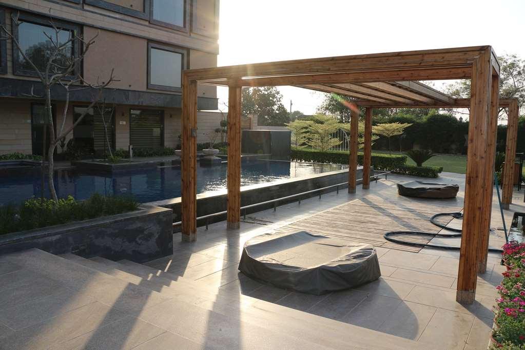 Ramada By Wyndham Varanasi Katesar Chandauli Facilități foto