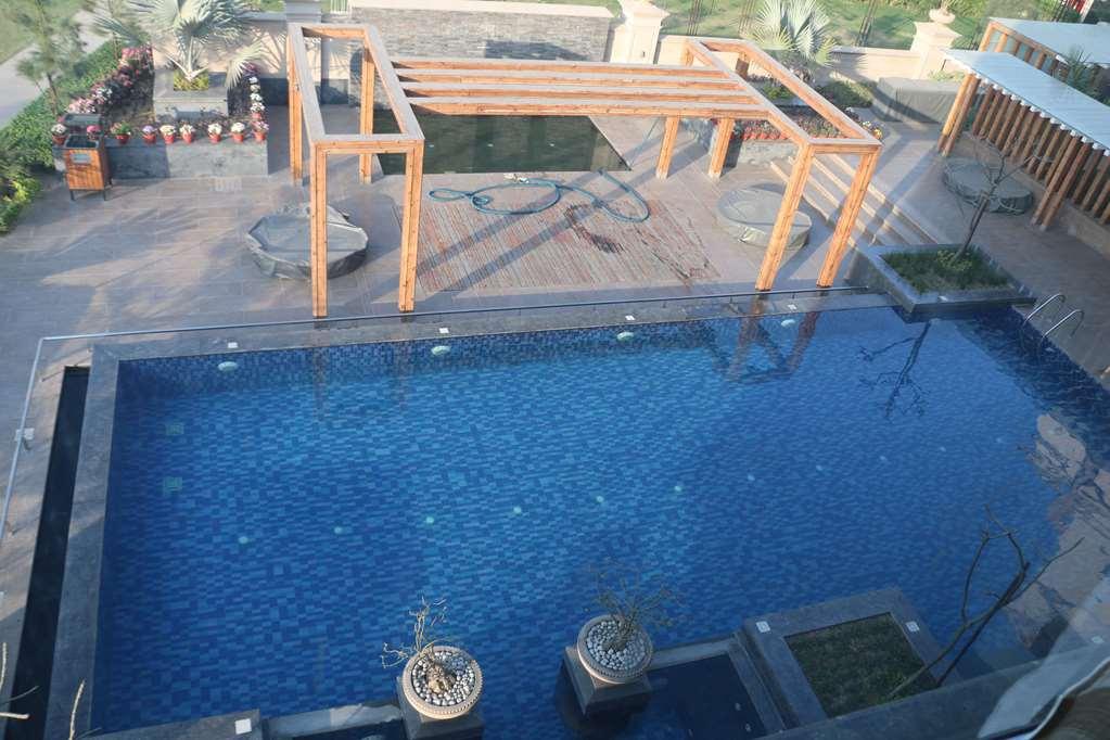 Ramada By Wyndham Varanasi Katesar Chandauli Facilități foto